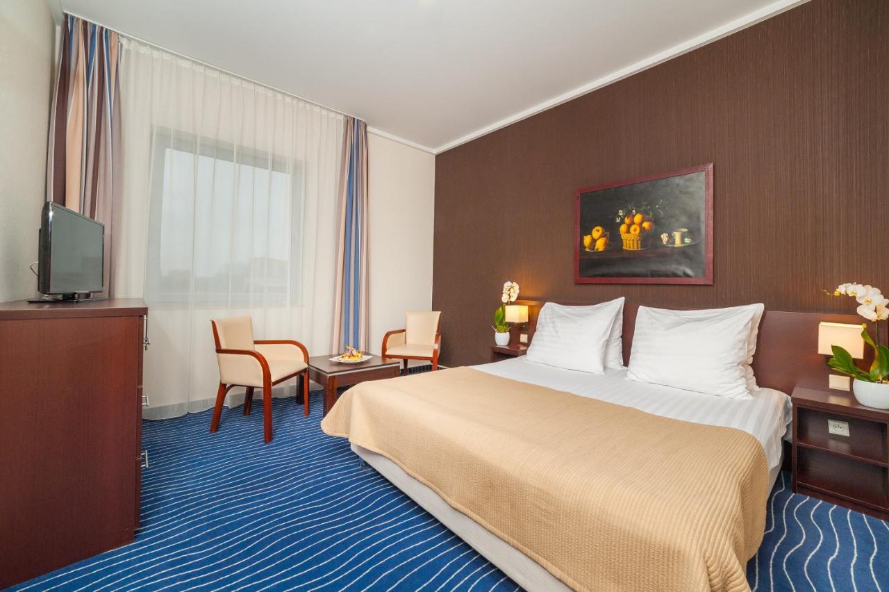 Express Krakow Hotel Ngoại thất bức ảnh