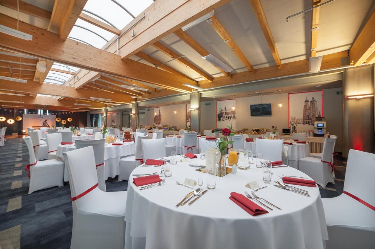 Express Krakow Hotel Ngoại thất bức ảnh