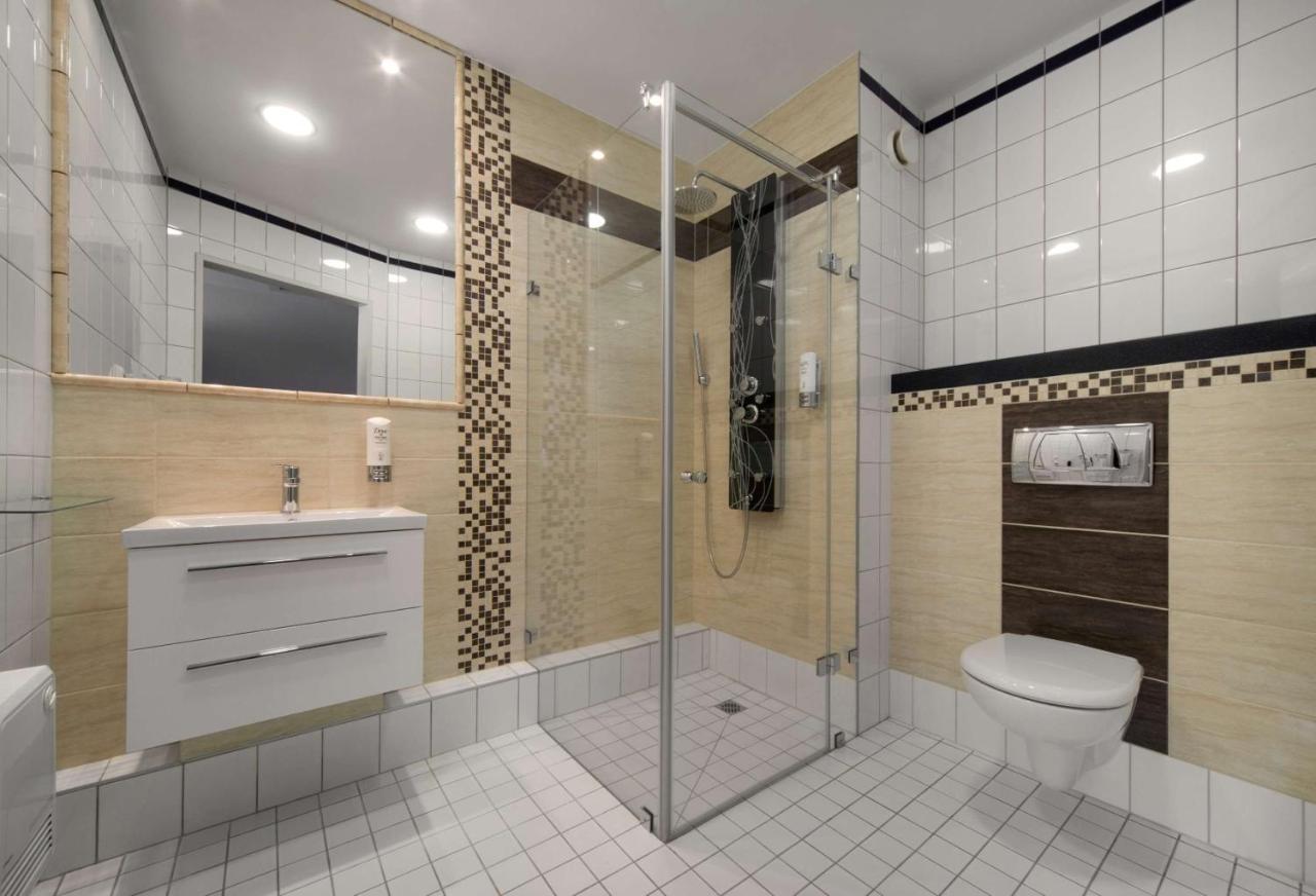 Express Krakow Hotel Ngoại thất bức ảnh
